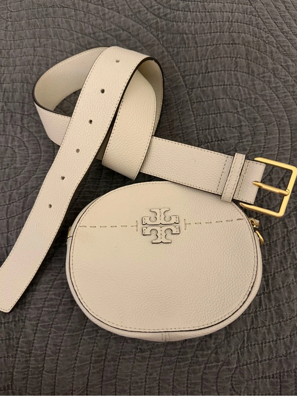 Authentic Tory Burch Off White Cream Round Leather Crossbody Belt + Purse!
